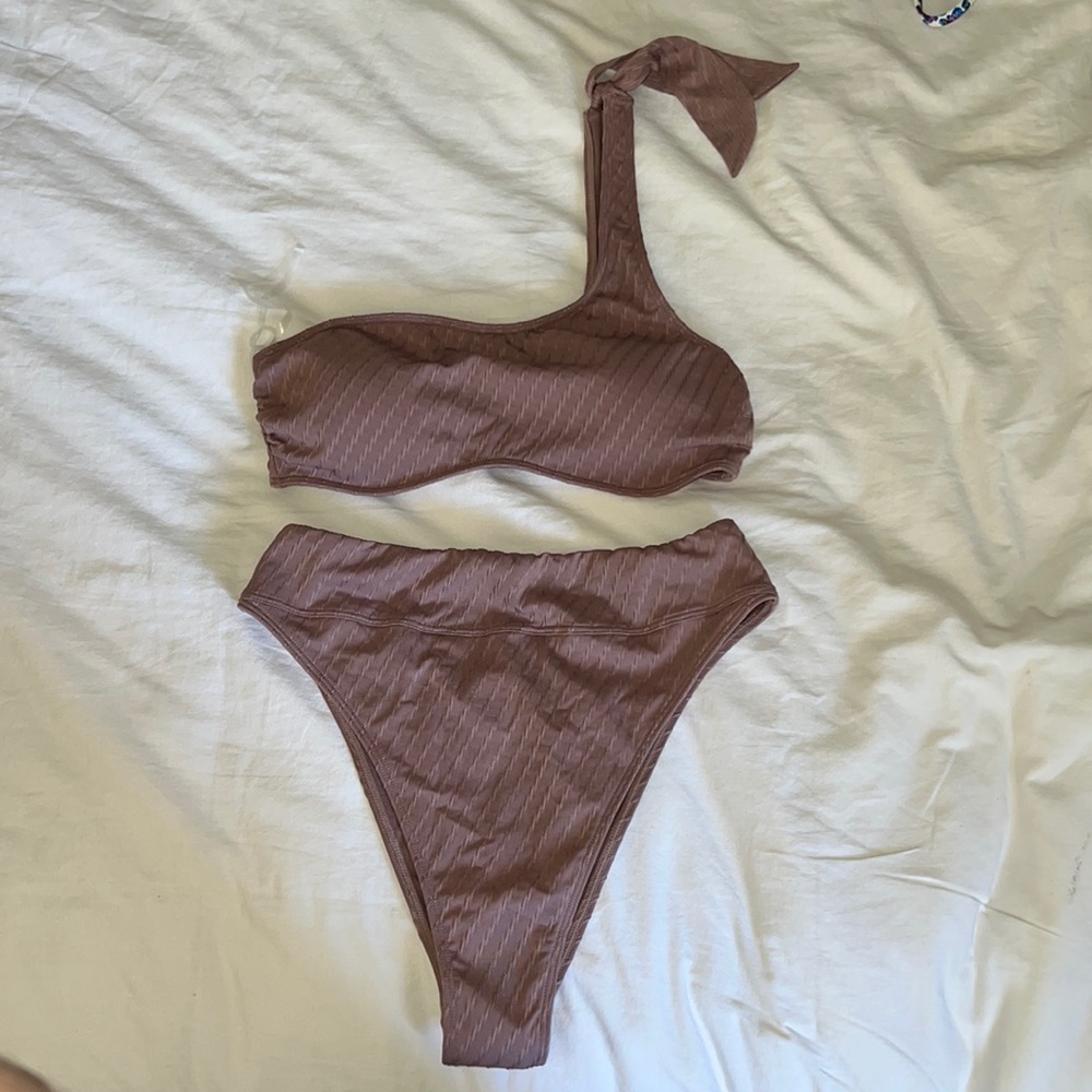 Mauve/taupe Abercrombie bathing suit